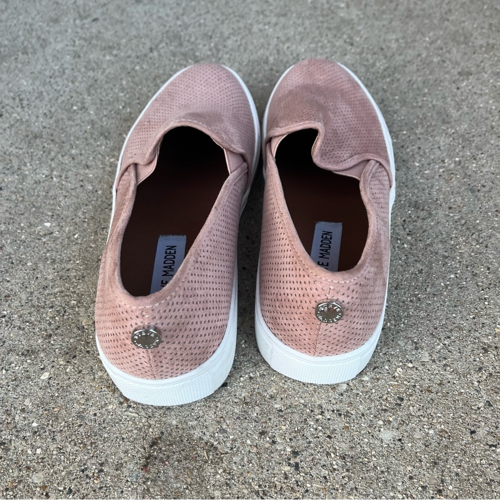 Steve Madden Zarayy Skate Shoe ๐ - Picture 3 of 9